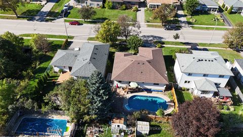 Photo 15 at 129 Rose Street, Wellington, Barrie