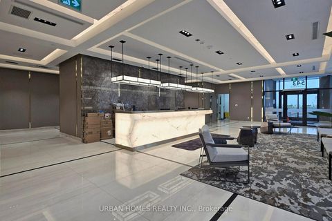 Photo 3 at 737 - 543 Richmond Street W, Waterfront Communities C1, Toronto