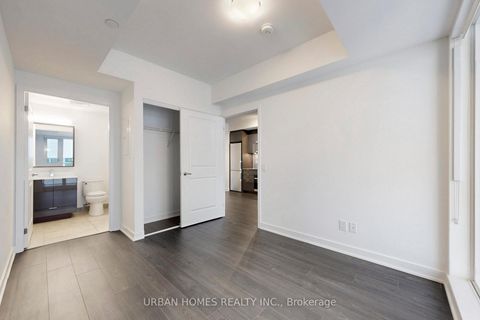 Photo 20 at 737 - 543 Richmond Street W, Waterfront Communities C1, Toronto