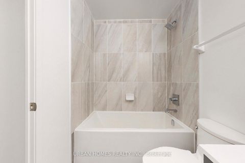 Photo 28 at 737 - 543 Richmond Street W, Waterfront Communities C1, Toronto