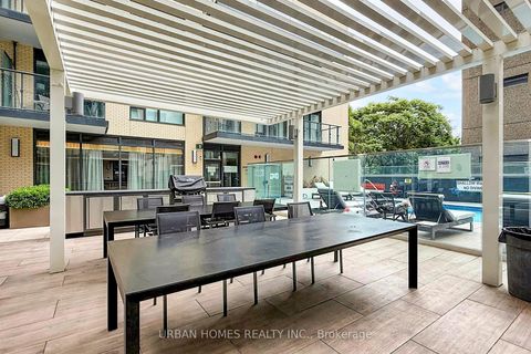Photo 38 at 737 - 543 Richmond Street W, Waterfront Communities C1, Toronto