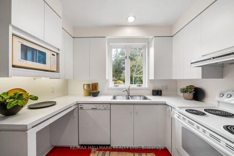 Photo 16 at 135 Mona Drive, Lawrence Park South, Toronto