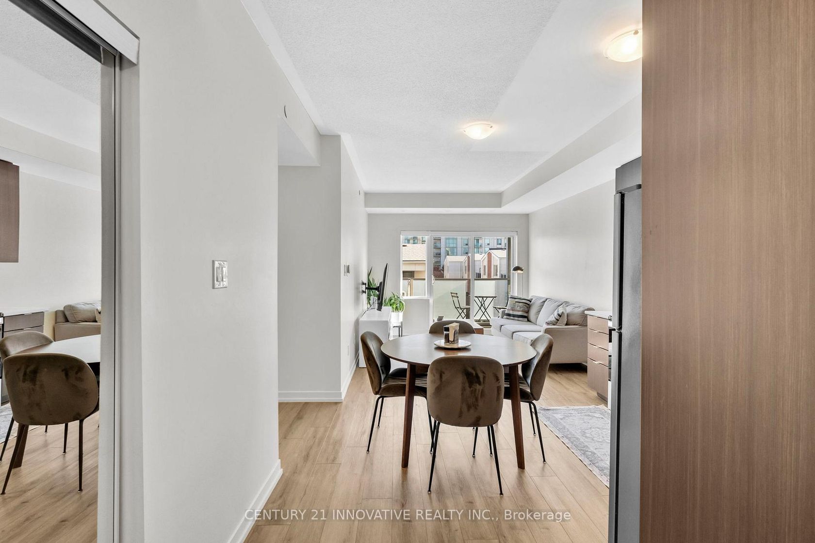 Photo 4 at 305 - 5131 Sheppard Avenue E, Malvern, Toronto Photo 4 at 305 - 5131 Sheppard Avenue E, Malvern, Toronto