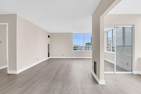 Photo 7 at 1006 - 215 Wynford Drive, Flemingdon Park, Toronto