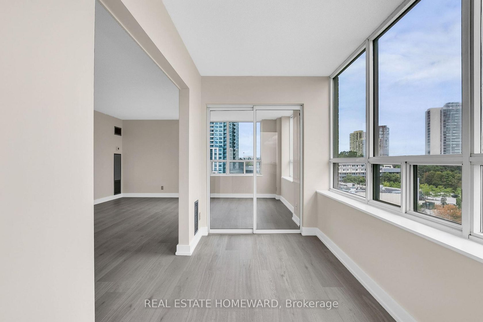 Photo 10 at 1006 - 215 Wynford Drive, Flemingdon Park, Toronto Photo 10 at 1006 - 215 Wynford Drive, Flemingdon Park, Toronto