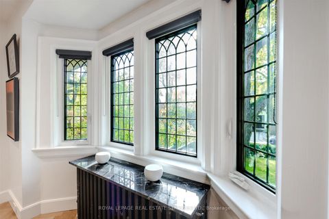 Photo 5 at 20 Verbena Avenue, Swansea, Toronto