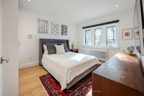 Photo 13 at 20 Verbena Avenue, Swansea, Toronto