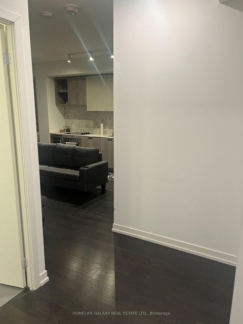Photo 7 at 307 - 2020 Bathurst Street, Cedarvale, Toronto