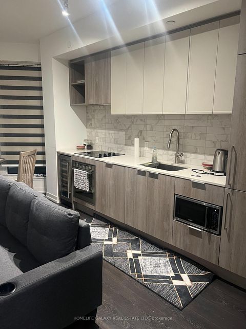 Photo 11 at 307 - 2020 Bathurst Street, Cedarvale, Toronto