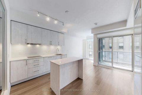 Photo 6 at 808 - 88 Cumberland Street, Annex, Toronto