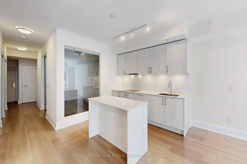 Photo 10 at 808 - 88 Cumberland Street, Annex, Toronto