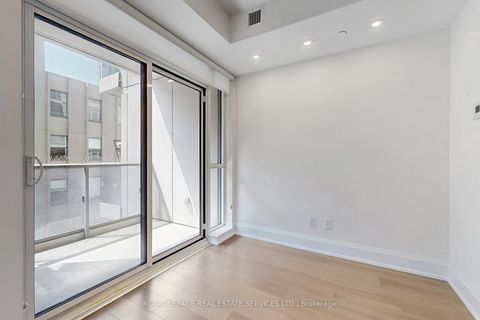 Photo 15 at 808 - 88 Cumberland Street, Annex, Toronto