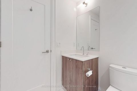 Photo 21 at 808 - 88 Cumberland Street, Annex, Toronto