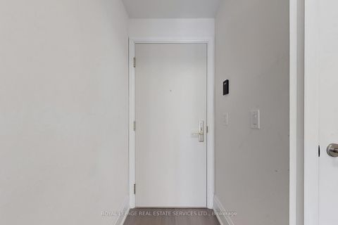 Photo 23 at 808 - 88 Cumberland Street, Annex, Toronto