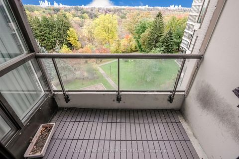 Photo 39 at 611 - 1 Rowntree Road N, Jamestown, Toronto