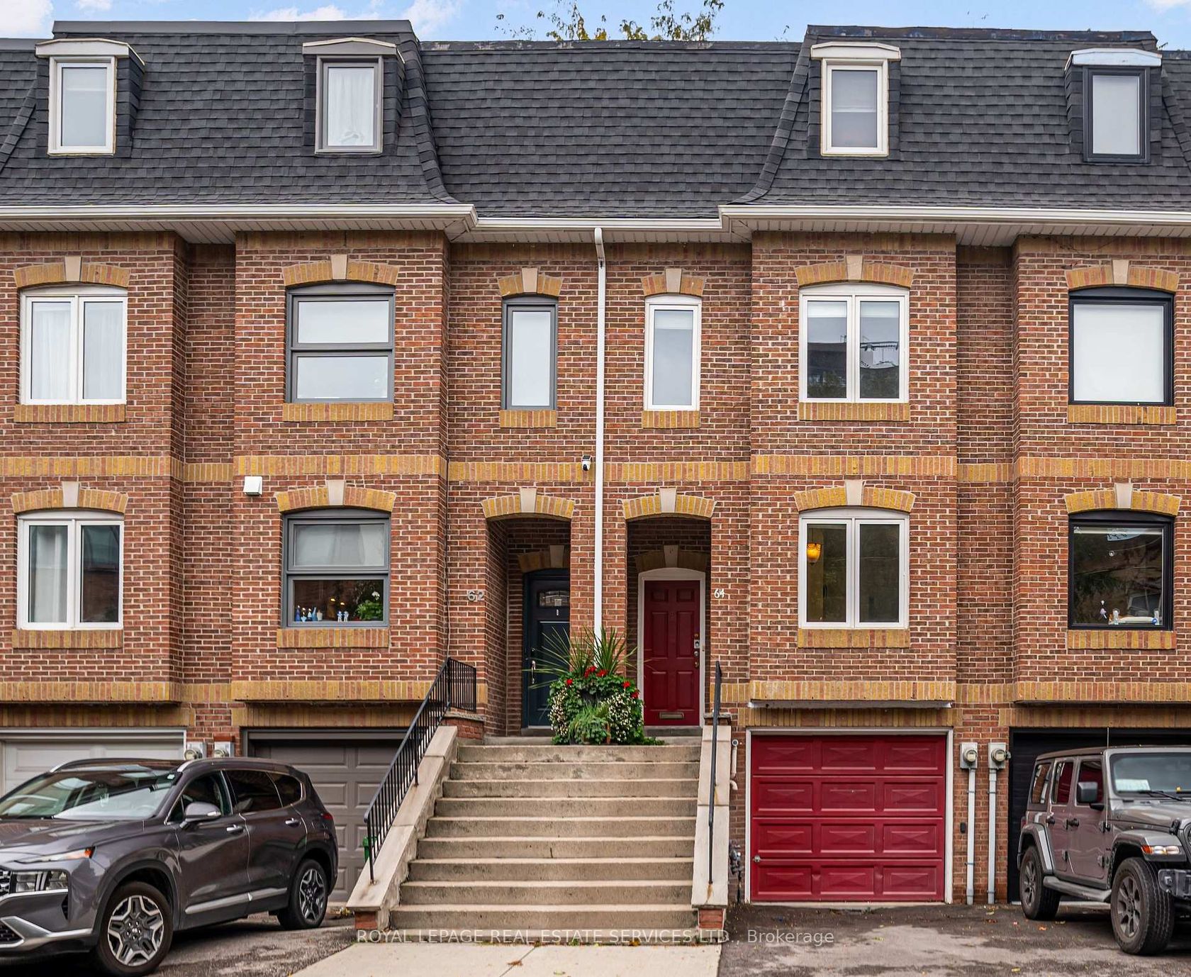 64 Arnold Avenue, Regent Park, Toronto 