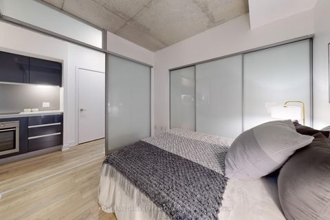 Photo 21 at 416 - 20 Gladstone Avenue, Little Portugal, Toronto