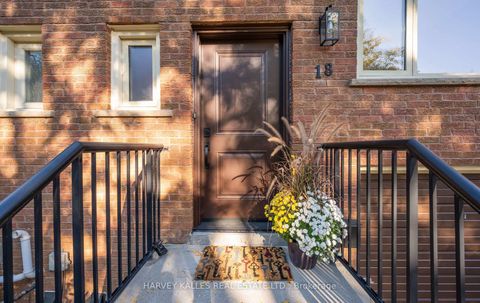 Photo 2 at 18 Silver Shadow Path, Markland Wood, Toronto