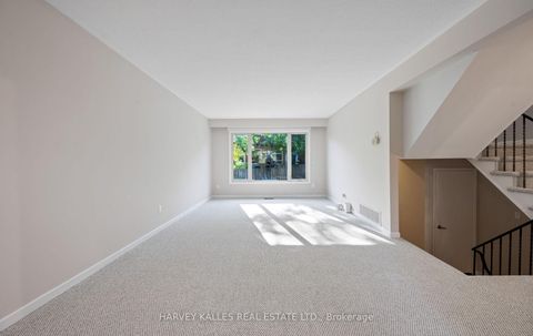 Photo 7 at 18 Silver Shadow Path, Markland Wood, Toronto