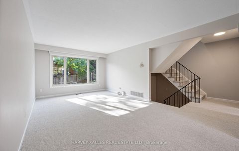 Photo 8 at 18 Silver Shadow Path, Markland Wood, Toronto