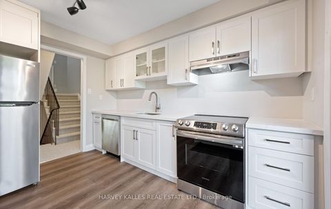 Photo 22 at 18 Silver Shadow Path, Markland Wood, Toronto