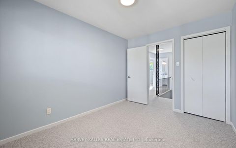 Photo 26 at 18 Silver Shadow Path, Markland Wood, Toronto