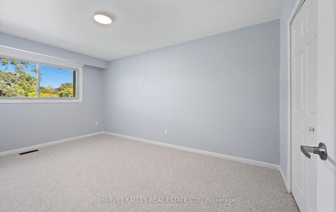 Photo 28 at 18 Silver Shadow Path, Markland Wood, Toronto Photo 28 at 18 Silver Shadow Path, Markland Wood, Toronto