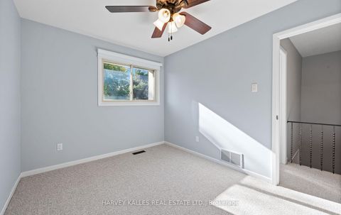 Photo 32 at 18 Silver Shadow Path, Markland Wood, Toronto