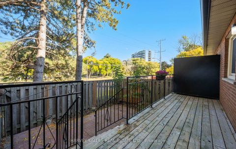 Photo 43 at 18 Silver Shadow Path, Markland Wood, Toronto