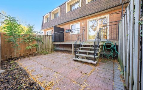 Photo 49 at 18 Silver Shadow Path, Markland Wood, Toronto