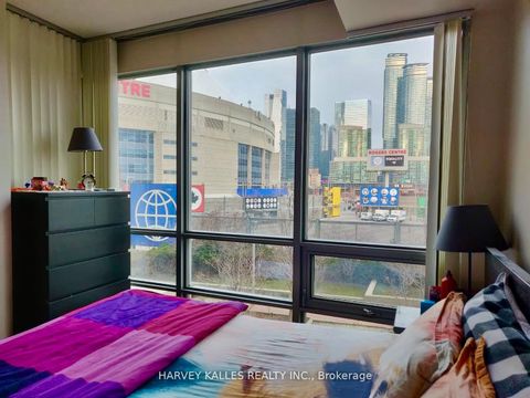 Photo 17 at 208 - 5 Mariner Terrace, Waterfront Communities C1, Toronto