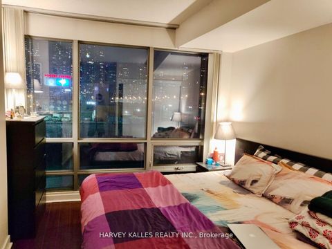 Photo 18 at 208 - 5 Mariner Terrace, Waterfront Communities C1, Toronto