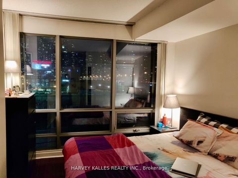 Photo 19 at 208 - 5 Mariner Terrace, Waterfront Communities C1, Toronto