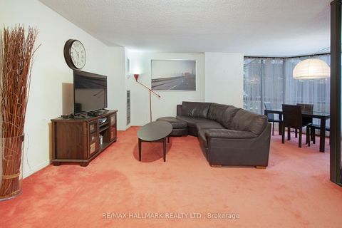 Photo 5 at 307 - 211 St Patrick Street, Chinatown, Toronto