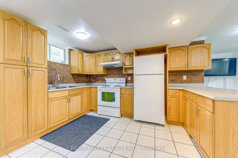 Photo 29 at 1397 Helen Court, WO West, Oakville