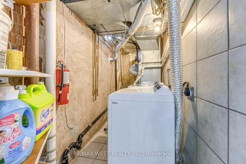 Photo 37 at 1397 Helen Court, WO West, Oakville