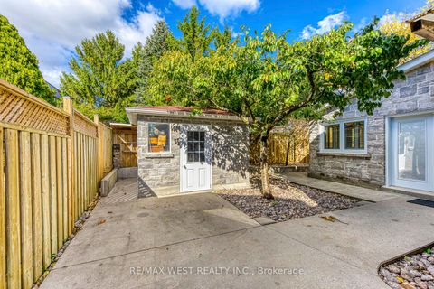 Photo 39 at 1397 Helen Court, WO West, Oakville