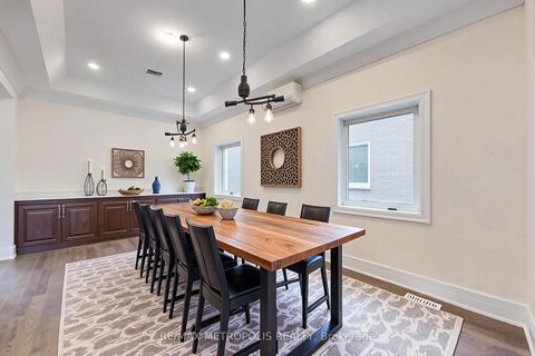 Photo 8 at 15 Seguin Street, Oak Ridges, Richmond Hill