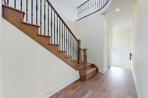 Photo 13 at 15 Seguin Street, Oak Ridges, Richmond Hill