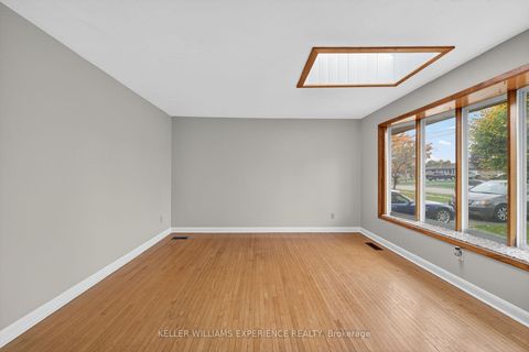 Photo 4 at 229 Warnica Road, Painswick North, Barrie