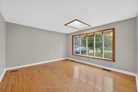 Photo 6 at 229 Warnica Road, Painswick North, Barrie