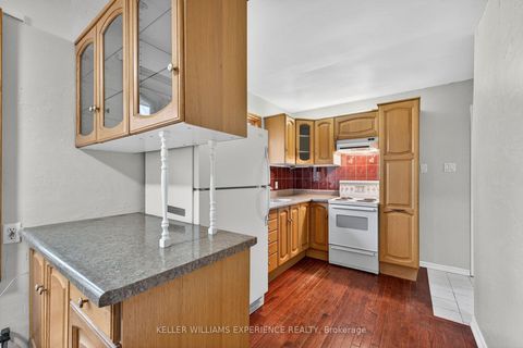 Photo 10 at 229 Warnica Road, Painswick North, Barrie