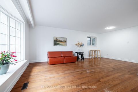 Photo 15 at 37 Boundy Crescent, L'Amoreaux, Toronto