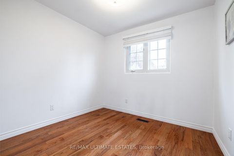 Photo 24 at 37 Boundy Crescent, L'Amoreaux, Toronto