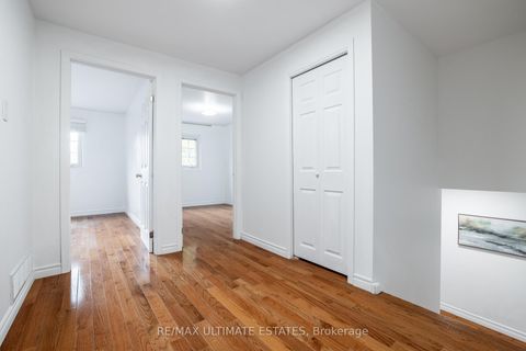 Photo 27 at 37 Boundy Crescent, L'Amoreaux, Toronto