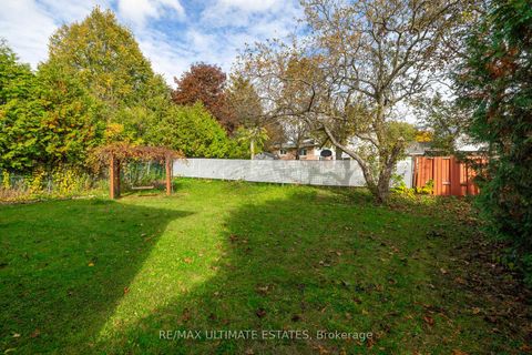 Photo 42 at 37 Boundy Crescent, L'Amoreaux, Toronto