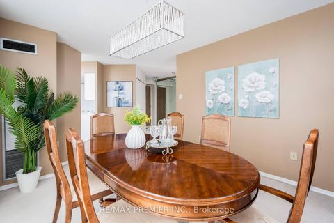 Photo 9 at 1614 - 7440 Bathurst Street, Brownridge, Vaughan