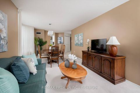Photo 12 at 1614 - 7440 Bathurst Street, Brownridge, Vaughan