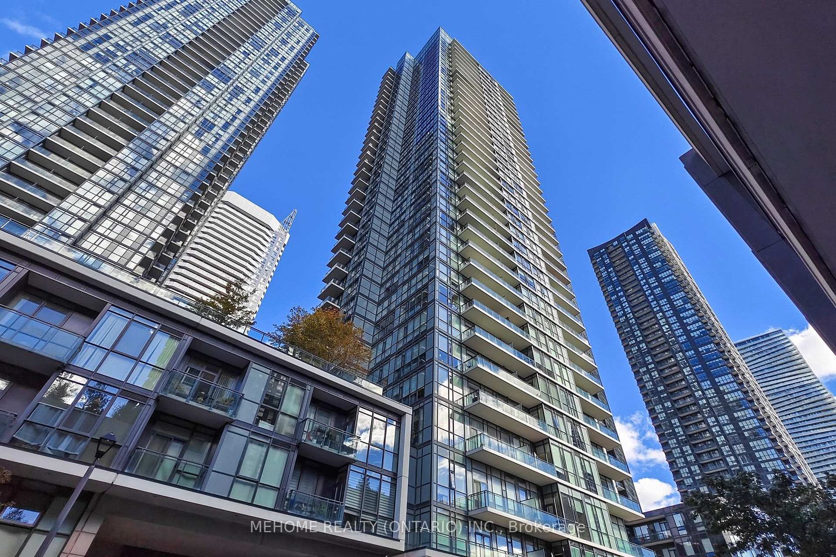 806 - 4065 Brickstone Mews, City Centre, Mississauga  by Loree Meneguzzi Real Estate 806 - 4065 Brickstone Mews, City Centre, Mississauga