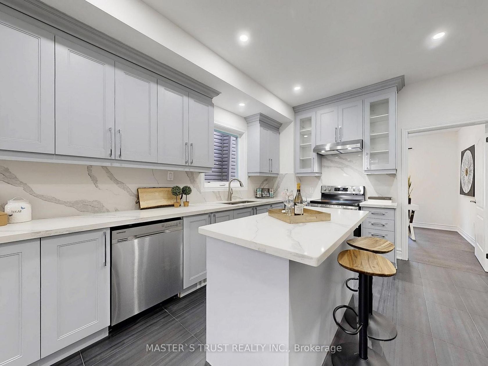 Photo 6 at 420 ossington Avenue, Bellwoods, Toronto Photo 6 at 420 ossington Avenue, Bellwoods, Toronto